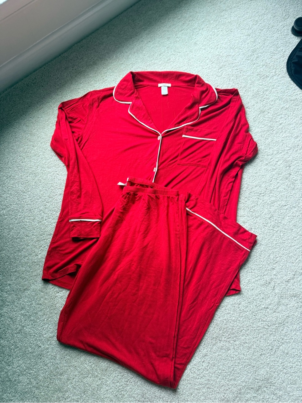 Eberjey Red Long-Sleeve Piped boyfriend Pajama Set